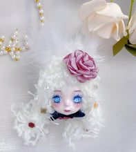 Load image into Gallery viewer, DOLL